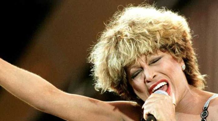 Tina Turner, cantora americana rainha do rock n’ roll, morre aos 83 anos