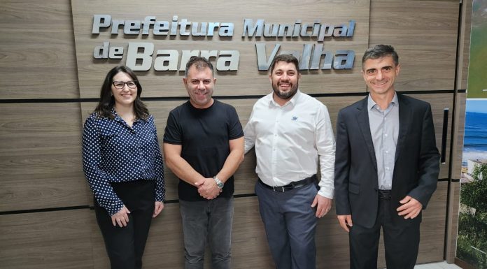 Barra Velha assina contrato de R$ 16 milhões para pavimentação asfáltica