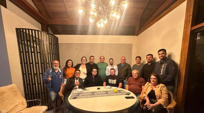 Executiva do MDB de Penha discute estratégias para 2024