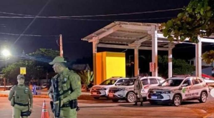 Quatro pessoas são presas por tráfico de drogas em Barra Velha