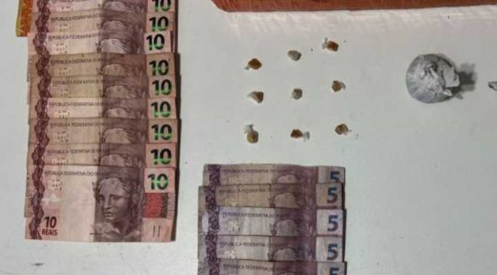 Traficante escondia 1 kg de maconha no forro da casa em Itajaí