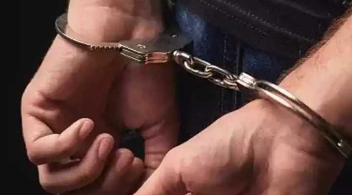 Entregador de móveis é preso após abusar de adolescente em SC