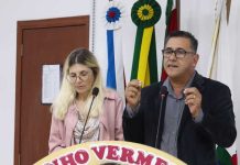 Sérgio de Mello apresenta “Família Acolhedora” aos vereadores de Penha