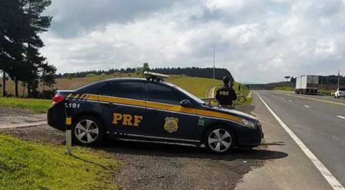 Feriado de Corpus Christi deixa ao menos 6 pessoas mortas em rodovias federais de SC