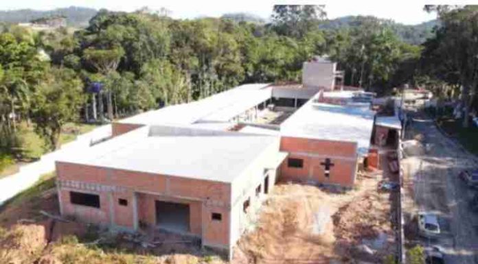 Casa de Idosos em Piçarras busca recursos para concluir obra