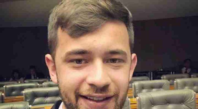 Assessor do deputado Ivan Naatz, Lucas Dias assume presidência do PL em Penha