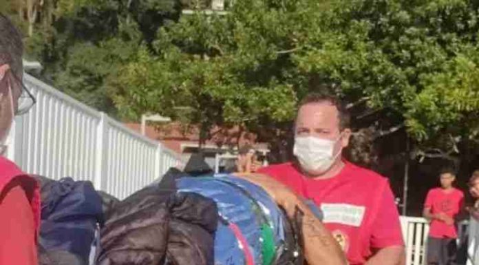 Pescador sofre convulsão em alto mar e é socorrido pelos bombeiros voluntários
