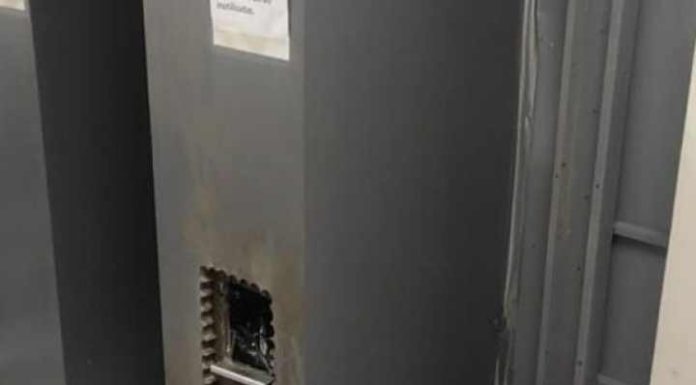 Caixa eletrônico do Bradesco de Penha é arrombado no fim de semana