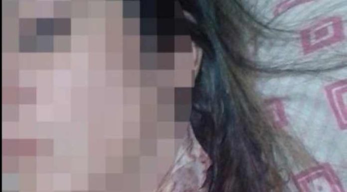 Mulher é esfaqueada no bar por cobrança de dívida de roupas em Barra Velha