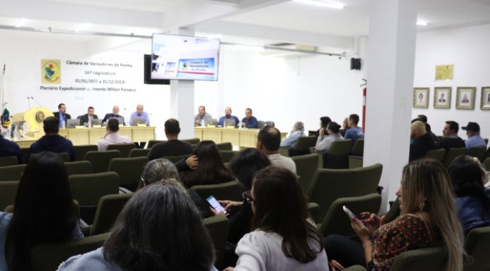 Vereadores de Penha aprovam suplementação de R$ 6 milhões para Educação