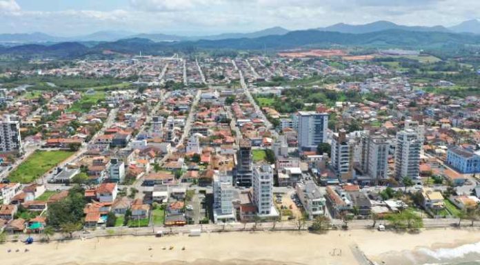 Piçarras investirá mais de R$ 10 milhões para engordamento da faixa de areia