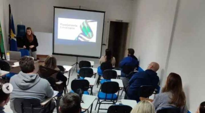 CDL de Balneário Piçarras celebra 20 anos com palestra do SEBRAE