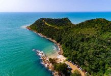 Idoso de 72 anos é resgatado depois de cair no mar do Costão da Praia Vermelha