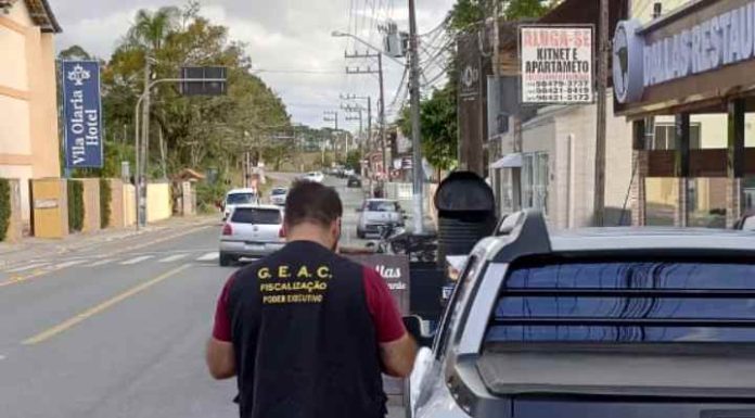 GEAC intensifica fiscalização contra uso de placas e faixas em calçadas