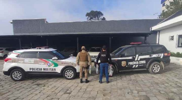 Polícia Militar e Civil cumprem mandados de prisão e busca e apreensão em Navegantes