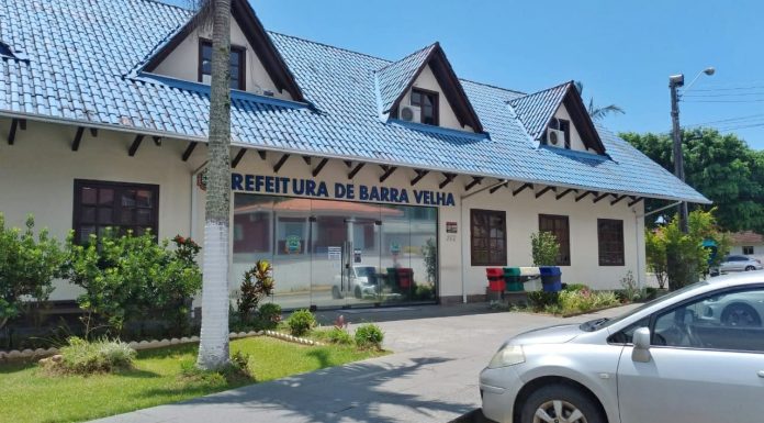 Barra Velha abre processo seletivo para vagas temporárias na área de Educação