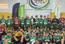 1º Campeonato Internacional Sicredi de Futsal Sub15 promove integração entre times brasileiros e japoneses