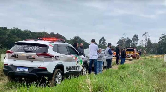 Jovem que morreu afogado em Penha havia perdido a mãe recentemente