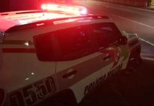 Após tentar beijar mulher à força, homem invade casa e esfaqueia quatro pessoas em SC