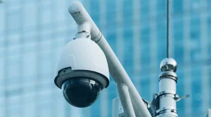 Conseg de Piçarras renova parceria com sistema de monitoramento inteligente por câmeras