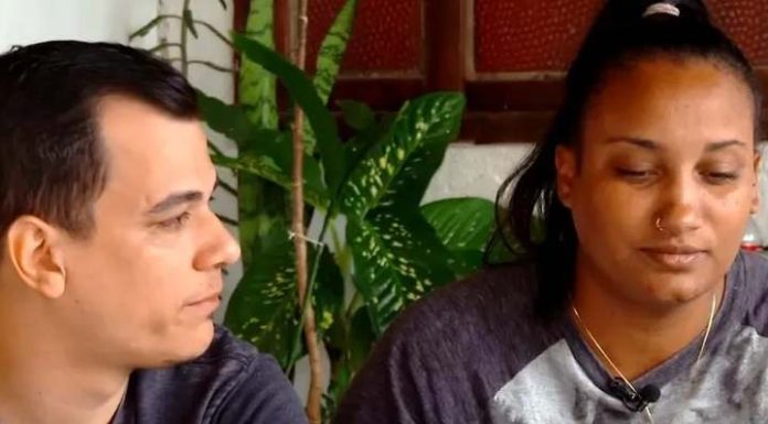 Bebê morre de pneumonia em SC e pais dizem que criança recebeu tratamento para gases