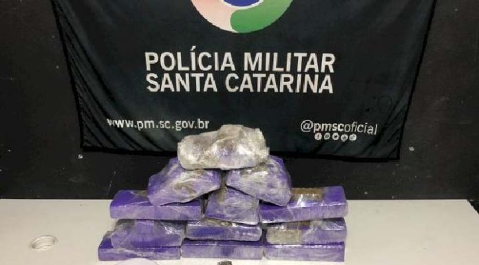 PM de Navegantes prende traficante com 6 quilos de maconha