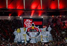Preso que devia estar cumprindo pena em SC é flagrado no meio da galera do Mengão