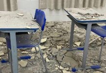 Parte de teto desaba em sala de aula e deixa criança ferida em escola pública de SC