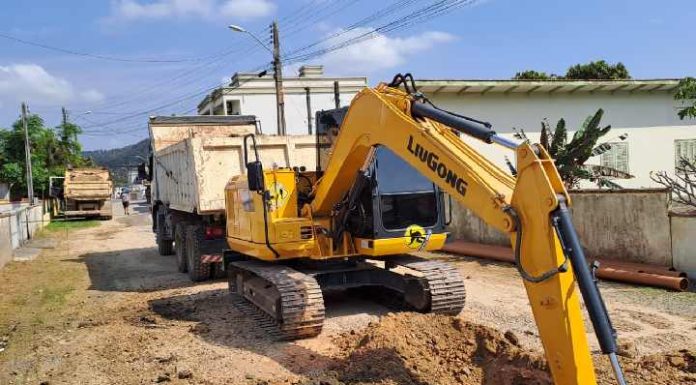População aprova implantação da rede de esgoto em Penha