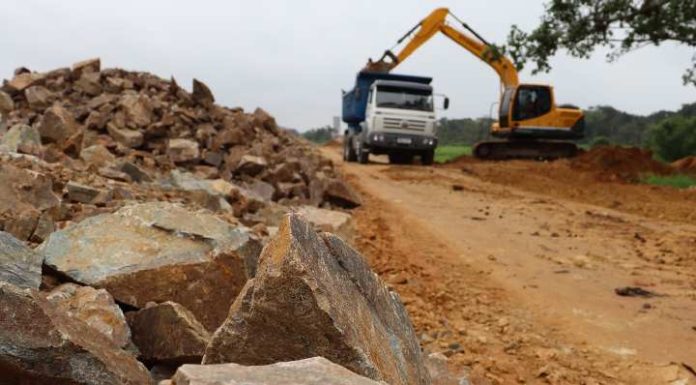 Penha retoma obra da Avenida Aníbal de Lara Cardoso