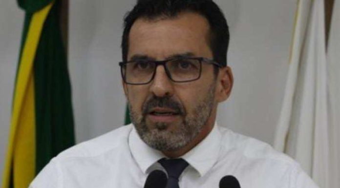 Vereador Maurício lidera enquete de intenção de voto para prefeito de Penha