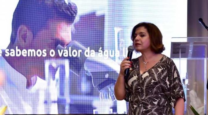 2º Prêmio Águas de Jornalismo Ambiental premia profissionais que escrevem sobre saneamento em SC