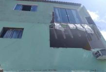 Sacada de hostel desaba e mata duas mulheres em Florianópolis