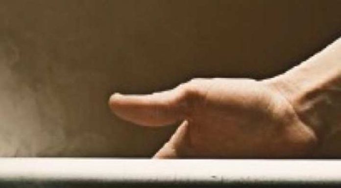 Homem que matou três pessoas com barra de ferro em Itapema é condenado
