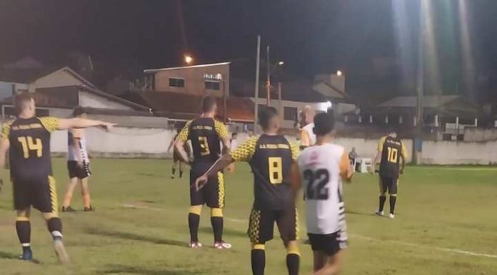 Municipal de Futebol Suíço entra nas quartas de final na categoria Livre
