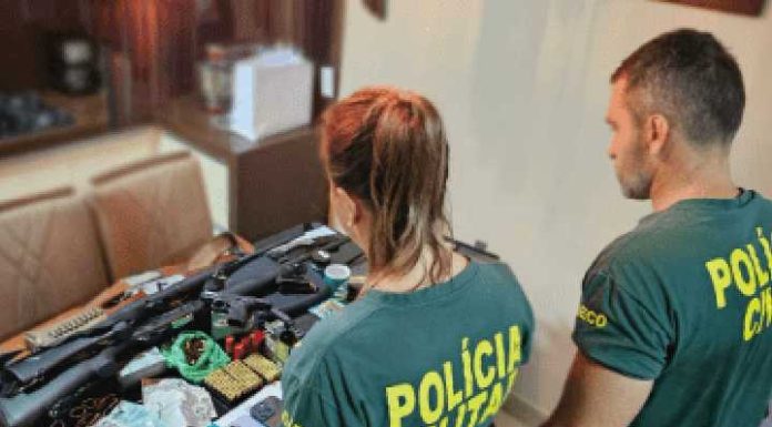 Gaeco cumpre 8 mandados de prisão e 22 de busca e apreensão na prefeitura de Barra Velha