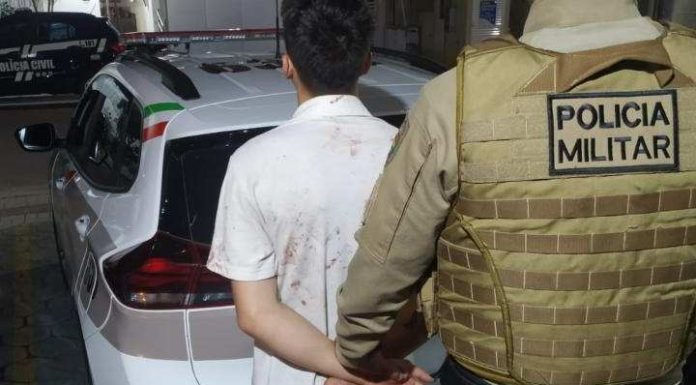 Homem sofre perfurações no pescoço após discussão no estacionamento de mercado