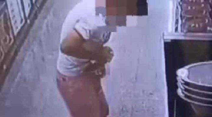 Homem é preso por furtar garrafa de uísque em supermercado de Itajaí