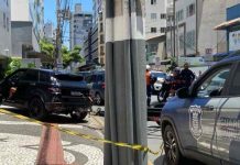 Homem de 37 anos é morto a tiros dentro de carro na rua 901, em BC