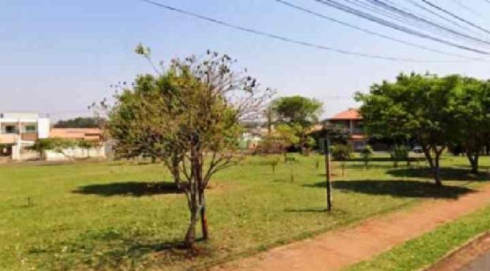 Jovem é amarrado e estuprado por grupo de amigos após bebedeira
