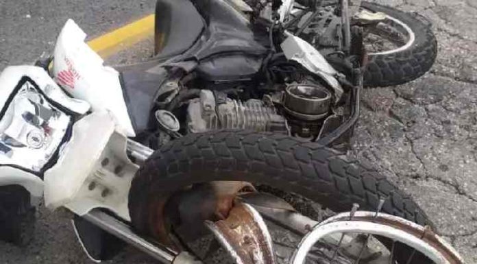 Motociclista morre em acidente e motorista de carro acaba preso em Brusque