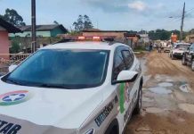 Acusado de matar a avó é preso durante operação na invasão em Piçarras