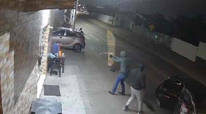 Operação prende dois PMs que mataram sob encomenda em Navegantes