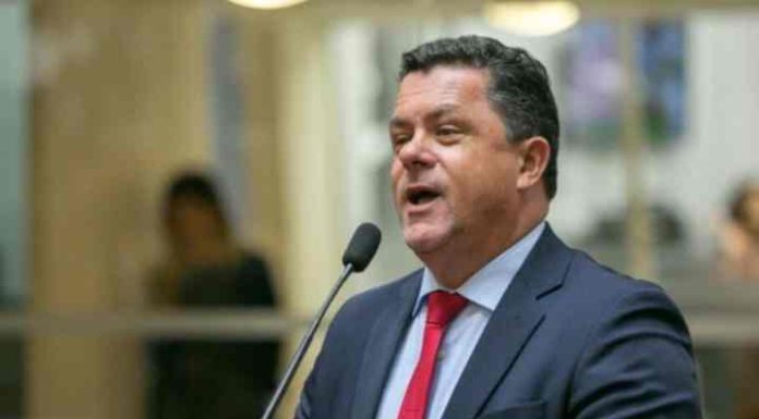 Confusão no PL de Penha, leva deputado Ivan Naatz a assumir a presidência da sigla