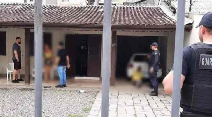 Homem aluga imóvel e mantém proprietária em cárcere privado em Itapema