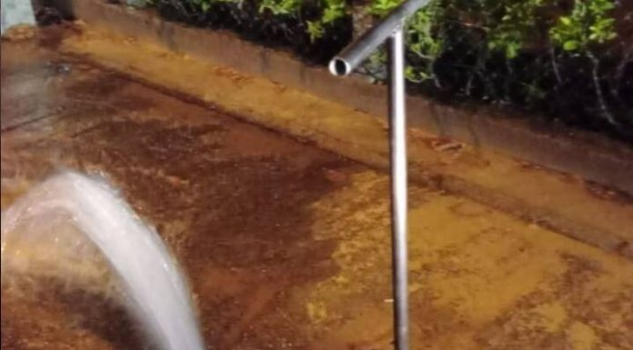 Descarga de rede: procedimento seguro realizado pela Águas de Penha