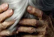 Homem agride mãe de 70 anos com cadeirada em Itajaí