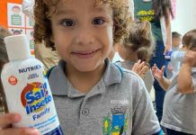 Alunos de Piçarras recebem repelentes contra a dengue