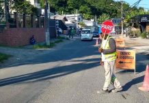 Obras da rede de esgoto em Penha terá sistema “siga e pare” nas ruas Timóteo Prefeito Flores e Júlia da Costa Flores