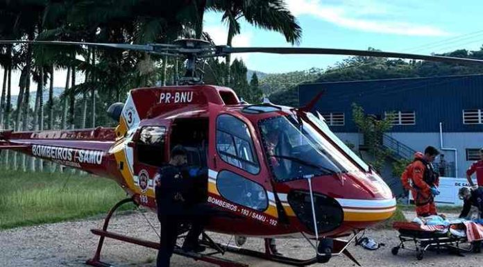 Homem é atingido por cabos energizados em Ilhota